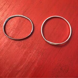 🙏🏻 2 Beautiful Silver Prayer Bracelets 🙏🏻